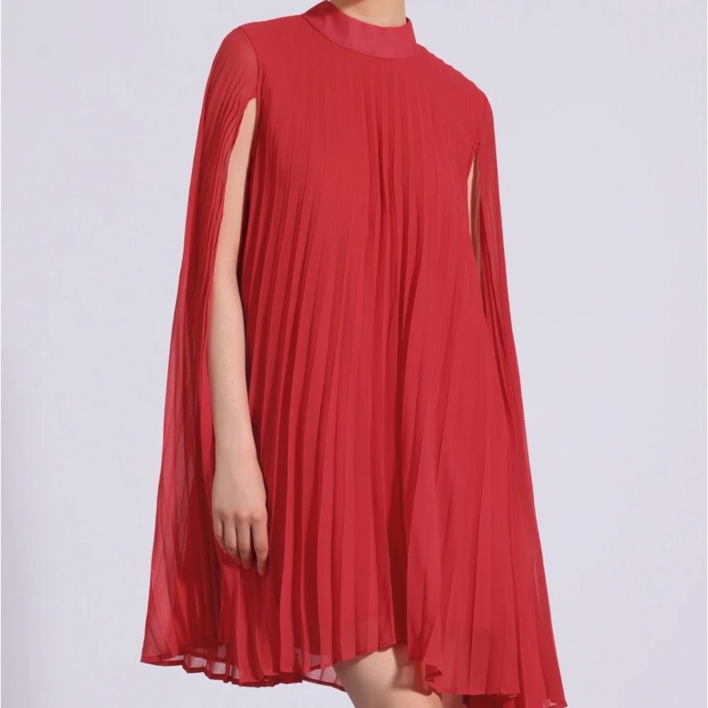 Women’s Cape Sleeve Pleated Split Short Dress - Red - Size L